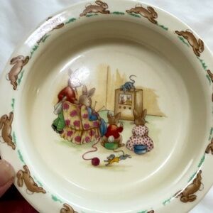 Royal Doulton Bunnykins Dish in Cream and Brown